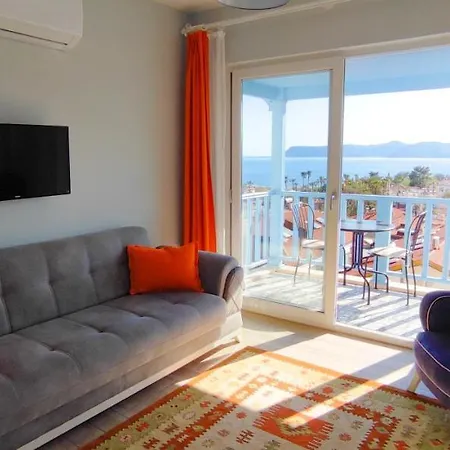 Mavi Kiyi Kaş