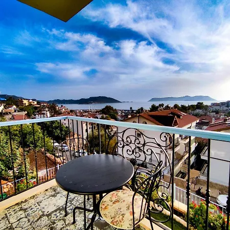 Apart-hotel Mavi Kiyi 2*